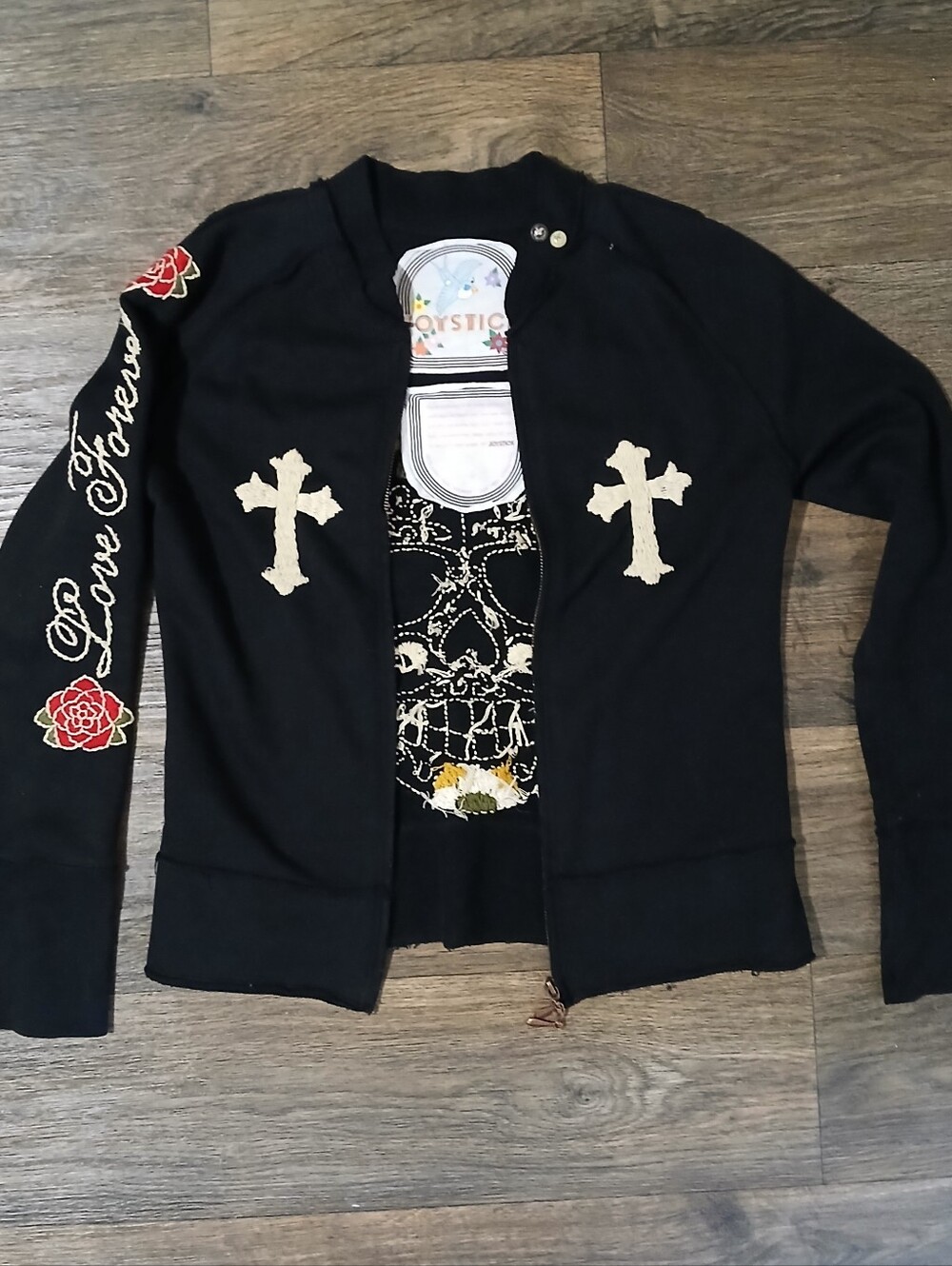 Vintage Y2K Johnny Was Joystick Embroidered Skulls Cross Roses Zip Sweatshirt.